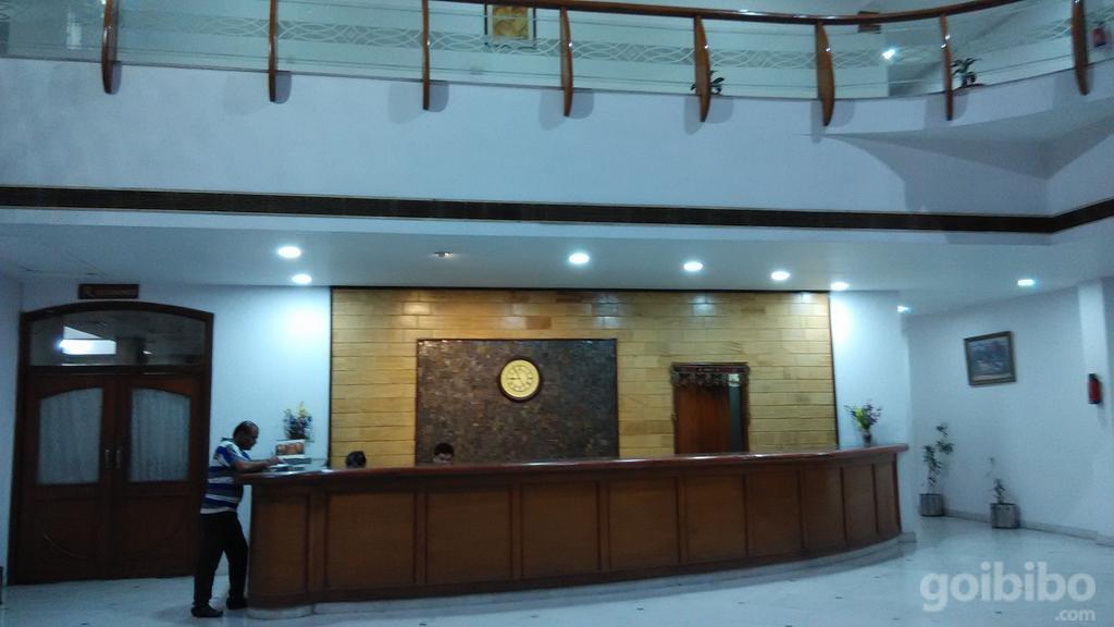 Hotel Sita Manor 瓜廖尔 外观 照片